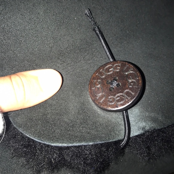 Ugg boots - Picture 5 of 5